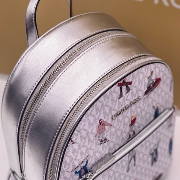 Michael Kors medium Backpack - Picture 9 of 9